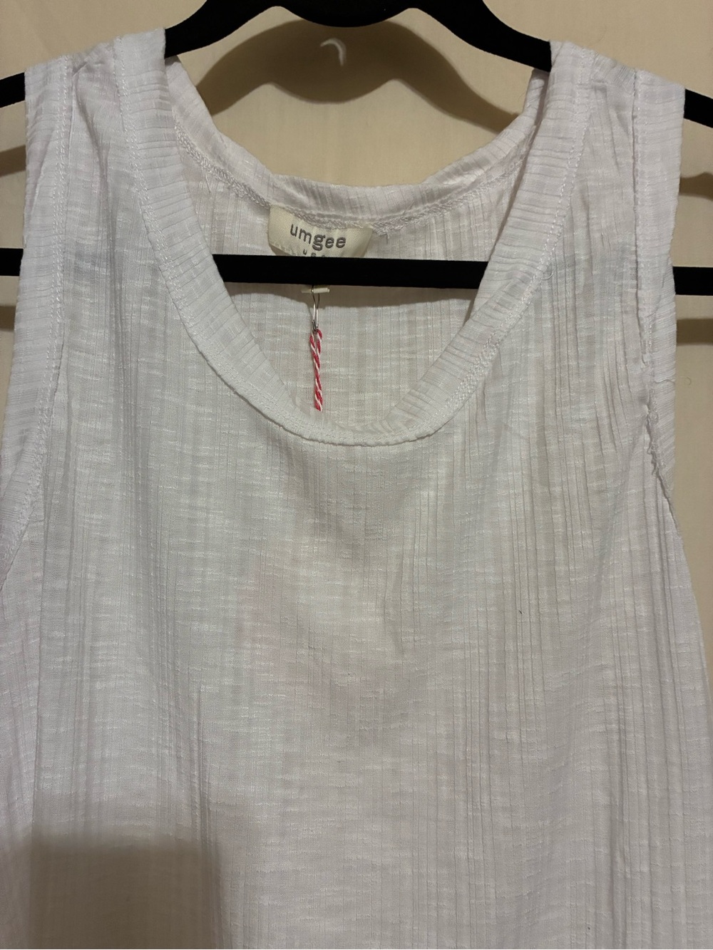 Umgee Ribbed Tank - Picture 5 of 9